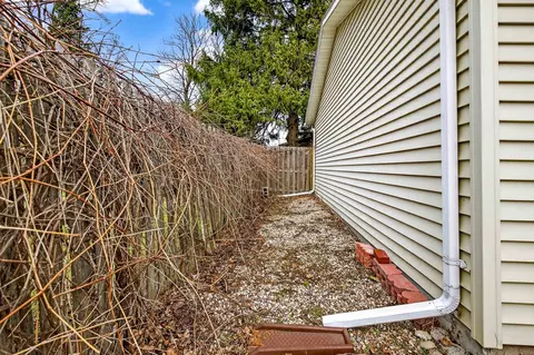 Exterior - 121 S Outagamie St, Appleton, WI 54914 photo 9 of 12