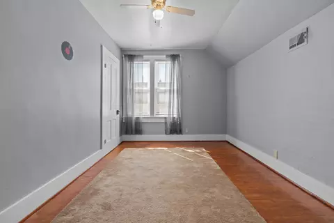 Bedroom - 543 N State St, Appleton, WI 54911 photo 6 of 7