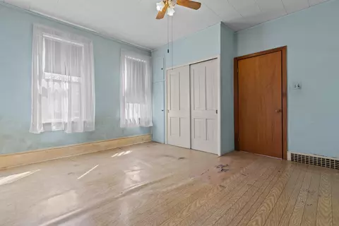 Bedroom - 543 N State St, Appleton, WI 54911 photo 3 of 7