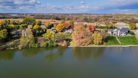 View/Area - 1881 W Main St, Appleton, WI 54911 photo 7 of 8