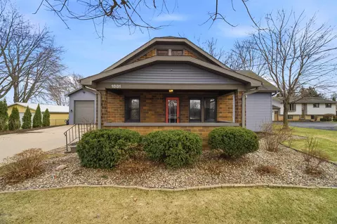 Exterior - 1881 W Main St, Appleton, WI 54911 photo 1 of 29