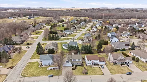 View/Area - 1081 S Violet Ln, Appleton, WI 54914 photo 2 of 6