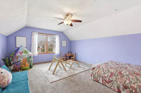 Bedroom - 1081 S Violet Ln, Appleton, WI 54914 photo 3 of 8