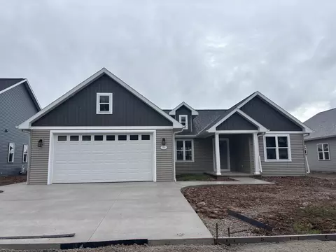711 Reed St, Neenah, WI 54956
