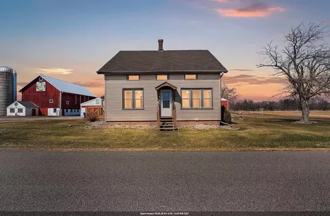 w444 Carlson Lane, Oconto Falls, WI 54154