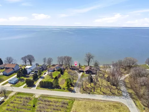 View/Area - 805 Paramount Dr, Chilton, WI 53014 photo 3 of 7