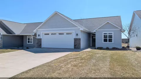 4499 W Trasino Way, Appleton, WI 54913