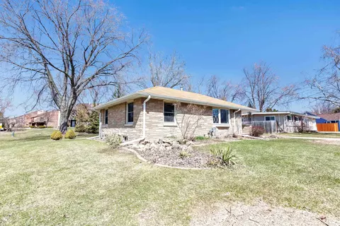 Exterior - 114 W Wilson Ave, Appleton, WI 54915 photo 5 of 5
