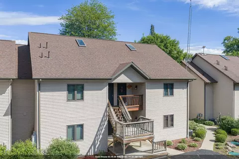 n10911 Peshtigo River Lane #14, Crivitz, WI 54114