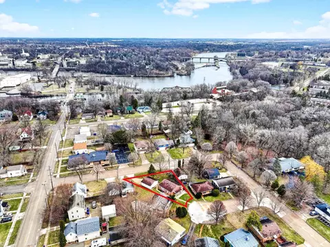 View/Area - 22 Johnson Ct, Appleton, WI 54915 photo 4 of 8