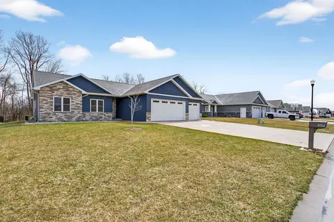 Other - 4804 N Vincent Dr, Appleton, WI 54913 photo 2 of 13