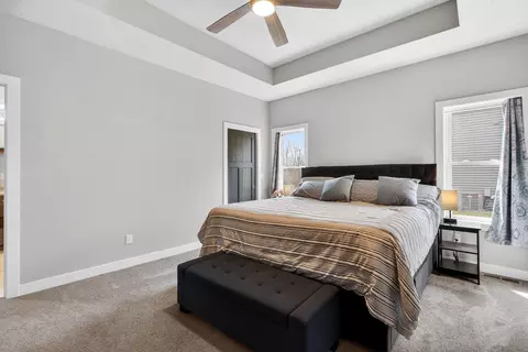 Bedroom - 4804 N Vincent Dr, Appleton, WI 54913 photo 1 of 6
