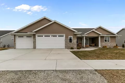 2934 E Turquoise Ln, Appleton, WI 54913