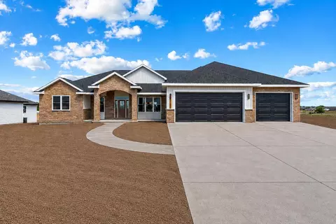 N1332 Meadow Park Drive, Greenville, WI 54942