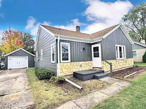 310 W Ryan St, Brillion, WI 54110