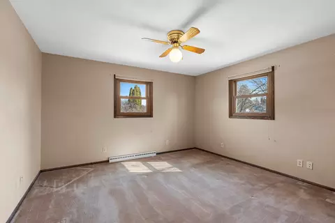 Bedroom - 2245 Larkspur Dr, Appleton, WI 54915 photo 3 of 6