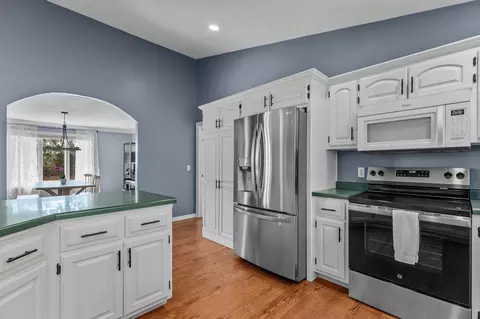 Kitchen - n274 Mueller Court, Appleton, WI 54915 photo 2 of 2