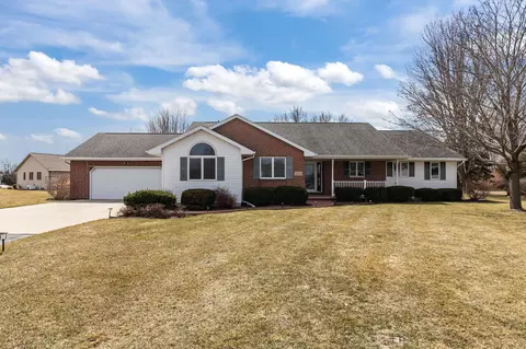 n274 Mueller Court, Appleton, WI 54915