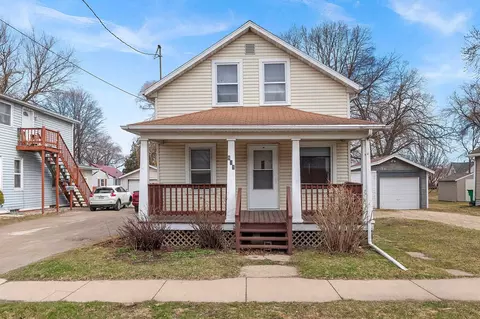 811 Harvey St, Green Bay, WI 54302