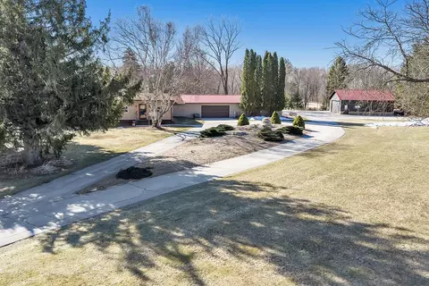 e3365 Wisconsin 29, Kewaunee, WI 54216
