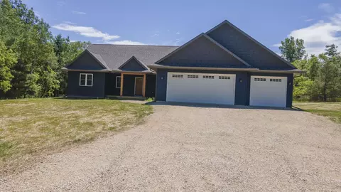 1079 E Lake Ridge Rd, Wautoma, WI 54982