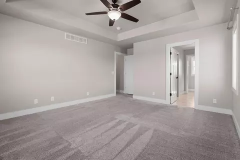 Bedroom - 5485 N Amethyst Dr, Appleton, WI 54913 photo 2 of 12