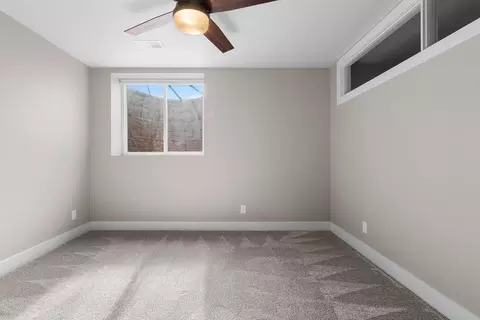 Bedroom - 5485 N Amethyst Dr, Appleton, WI 54913 photo 10 of 12