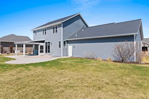 Exterior - 5485 N Amethyst Dr, Appleton, WI 54913 photo 6 of 11