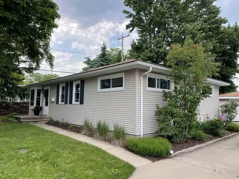 Exterior - 1342 E Frances St, Appleton, WI 54911 photo 2 of 5