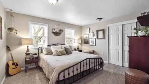 Bedroom - 1342 E Frances St, Appleton, WI 54911 photo 2 of 3