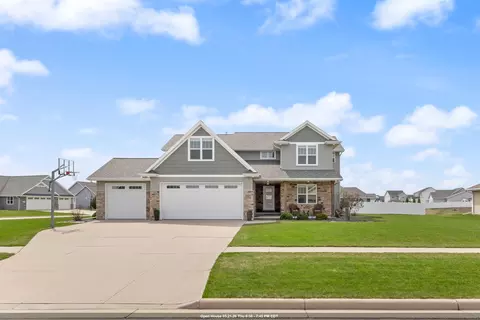 2153 Potter Dr, De Pere, WI 54115