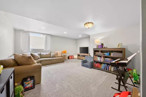 Other - 422 E Olde Paltzer Ct, Appleton, WI 54913 photo 8 of 11