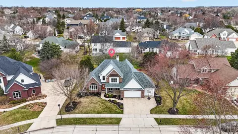 View/Area - 422 E Olde Paltzer Ct, Appleton, WI 54913 photo 7 of 8