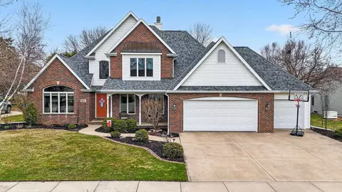 Exterior - 422 E Olde Paltzer Ct, Appleton, WI 54913 photo 6 of 6