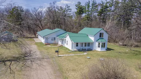 n4721 9th Drive, Hancock, WI 54943
