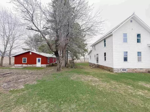 Exterior - e6170 Hidde Road, Marion, WI 54950 photo 2 of 6