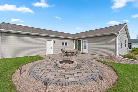 n190 Hopfensperger Road, Appleton, WI 54915 photo 2