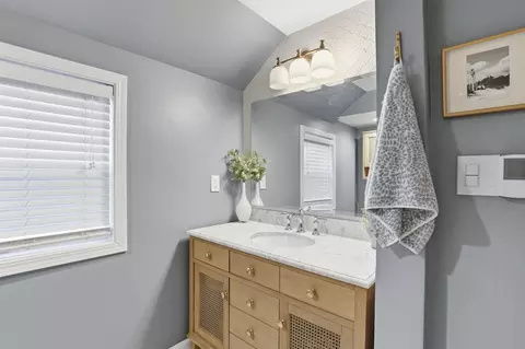 Bath - 1820 N Superior St, Appleton, WI 54911 photo 3 of 3