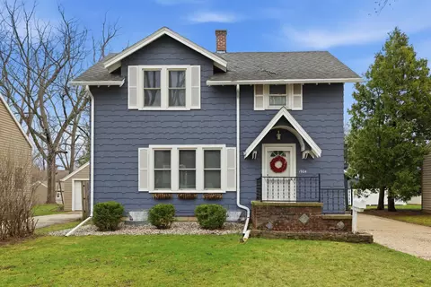 1904 N Alvin St, Appleton, WI 54911