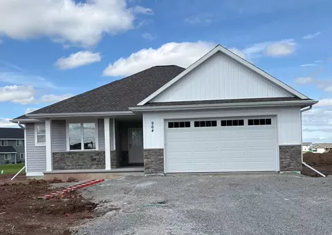 964 Enclave Ct, De Pere, WI 54115