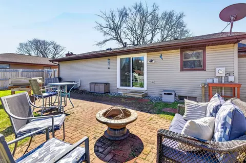 Exterior - 3008 E Bona Ave, Appleton, WI 54915 photo 6 of 9