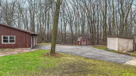 Exterior - n9237 County Road N, Appleton, WI 54915 photo 10 of 10
