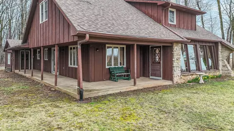 Exterior - n9237 County Road N, Appleton, WI 54915 photo 4 of 10