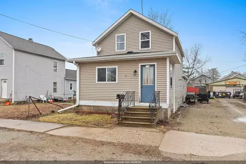 234 Frank St, Oconto, WI 54153