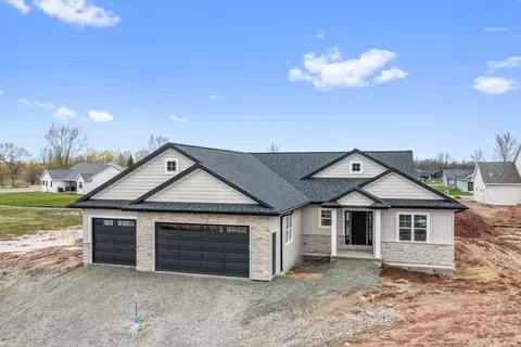 3696 Ella Jo Way, De Pere, WI 54115