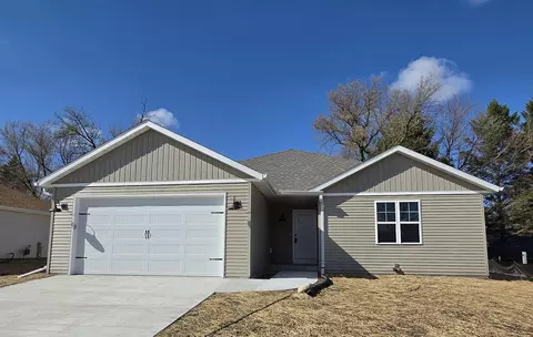 434 Village Ln, Ripon, WI 54971