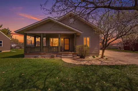 537 Farwell Ave, Fond Du Lac, WI 54935
