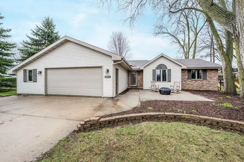2611 W Glendale Ave, Appleton, WI 54914
