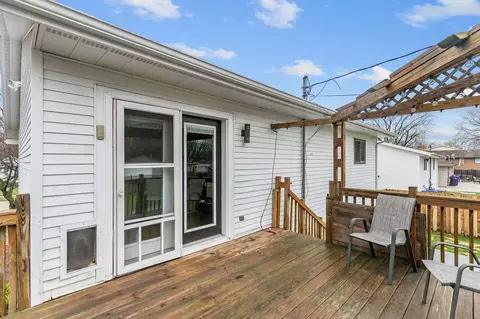 Exterior - 1130 W Grant St, Appleton, WI 54914 photo 3 of 8