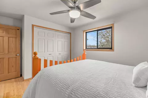 Bedroom - 1130 W Grant St, Appleton, WI 54914 photo 4 of 6